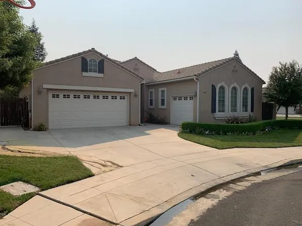 1803 N Holly Ave, Clovis, CA 93619
