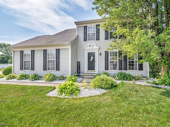 4th image of 874 Slate Dr