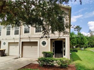 813 Bent Baum Rd, Jacksonville, FL 32205