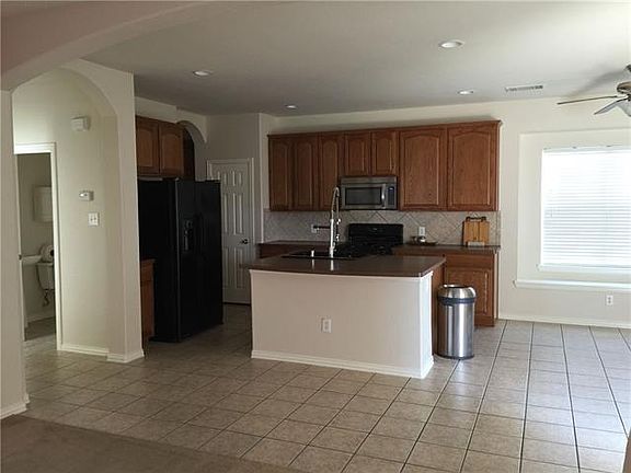 4th image of 1736 Spanish Moss Way