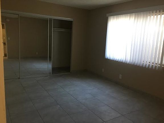 5th image of 7528 Simpson Ave