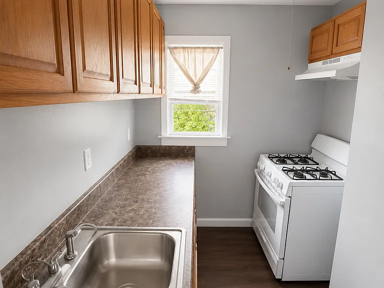 301 Ward St #3 — Photo 5
