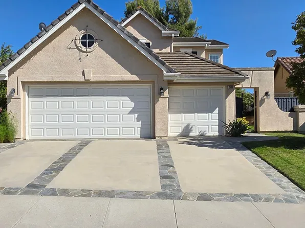 2792 Sandhurst Ave, Thousand Oaks, CA 91362