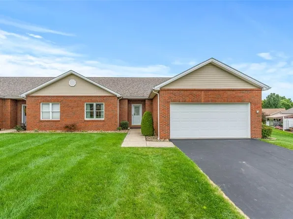 14 Quail Ln, New Wilmington, PA 16142