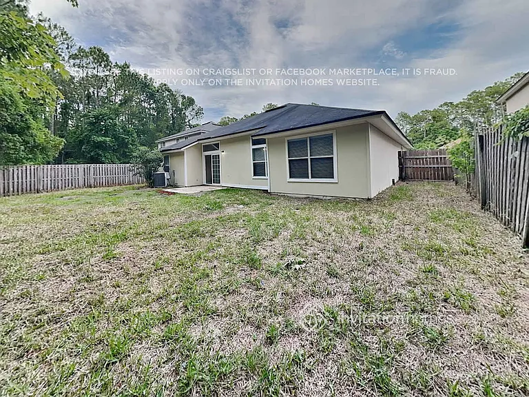13948 Bradley Cove Rd — Photo 20