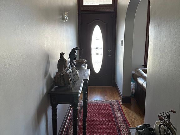2nd image of 12756 Greenwood Ave