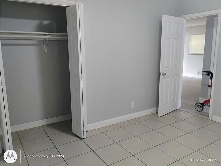 26 SW 6th St #2 — Photo 22