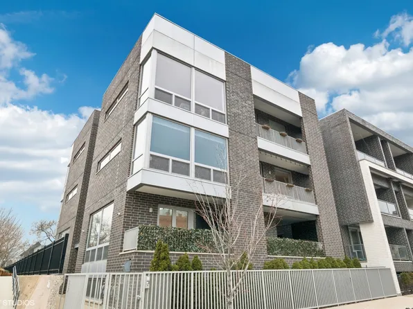 1800 N California Ave #2E, Chicago, IL 60647
