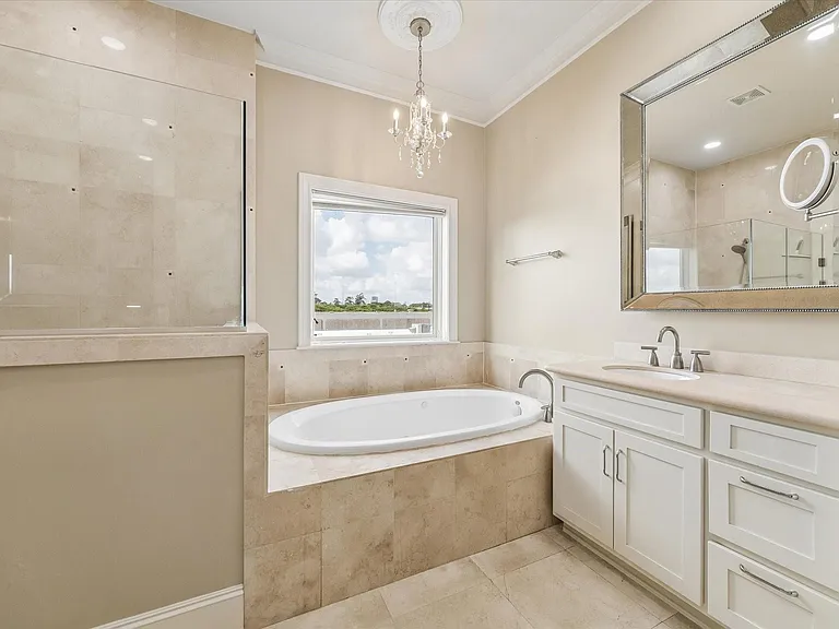 6019 Post Oak Green Ln — Photo 21