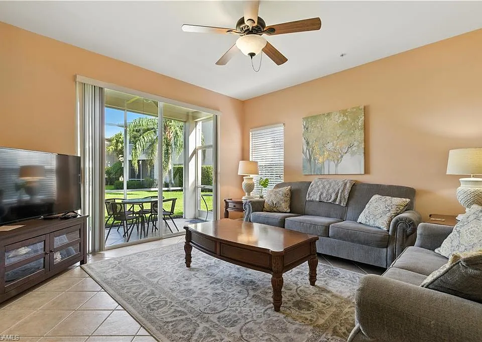 1415 Sweetwater Cv #104