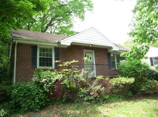 1000 Glendale Dr, East Pt, GA 30344