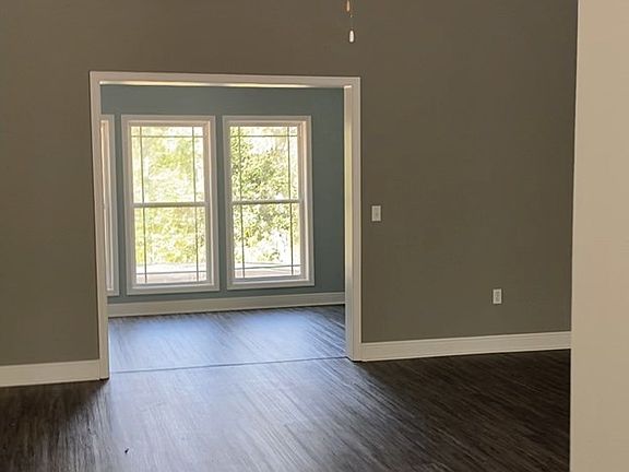 3rd image of 10 Cypress Cove Dr