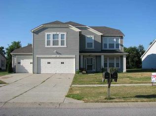 1095 E McClarnon Dr, Greenfield, IN