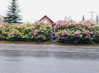 3911 Peterkin Ave, Anchorage, AK 99508