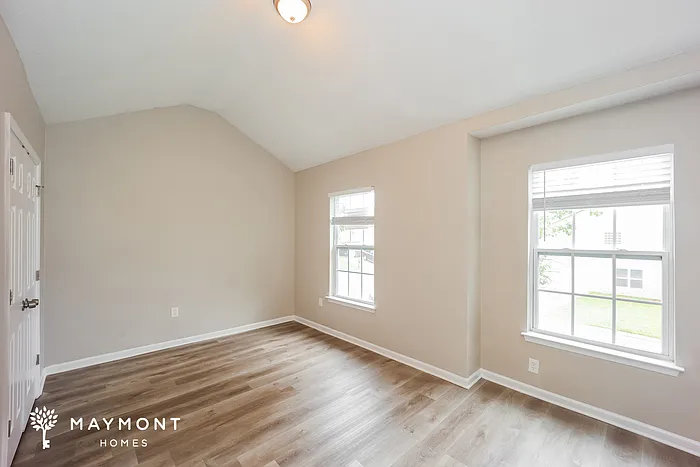 3034 Summer Breeze Dr — Photo 9