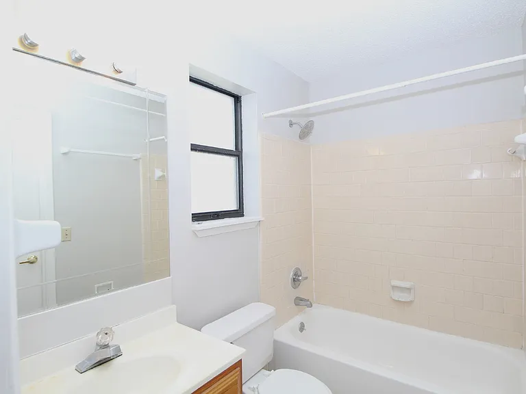8224 Tempest Dr — Photo 13