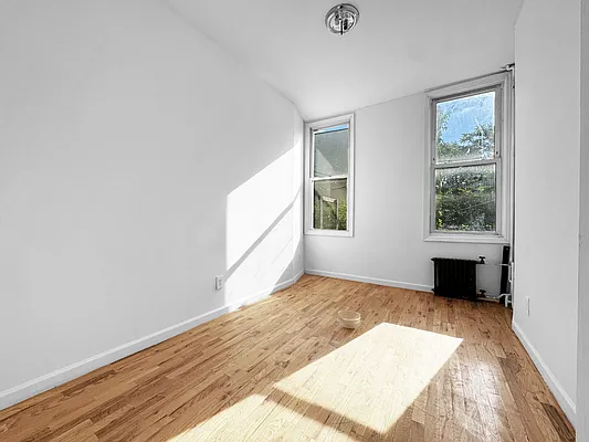 Rented by Coda Real Estate NYC | media 13