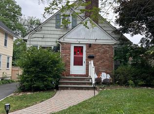 14 Cedar St, Madison, NJ 07940