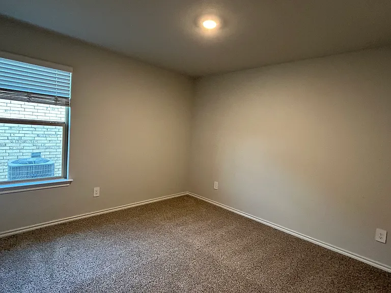 108 Piping Rock Dr — Photo 24