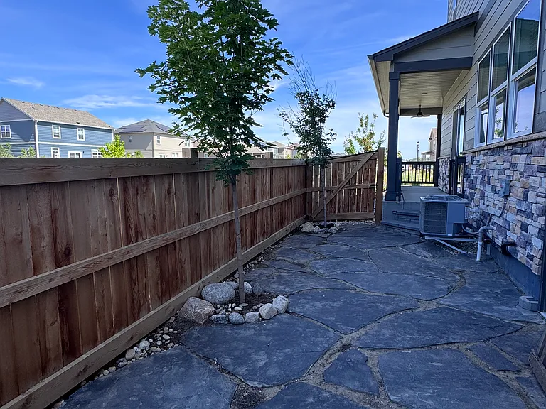 962 Andrews Crest Dr — Photo 4