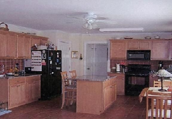 Open Kithchen-Granite Countertops