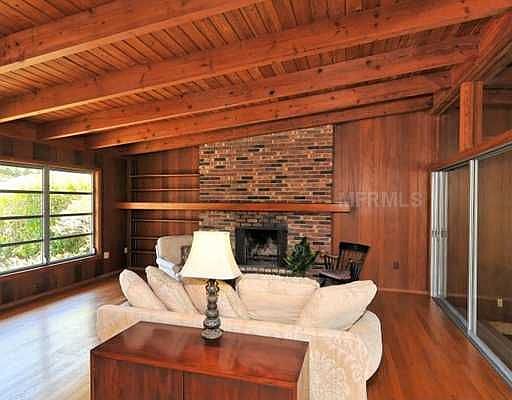 3rd image of 4662 Gleason Ave