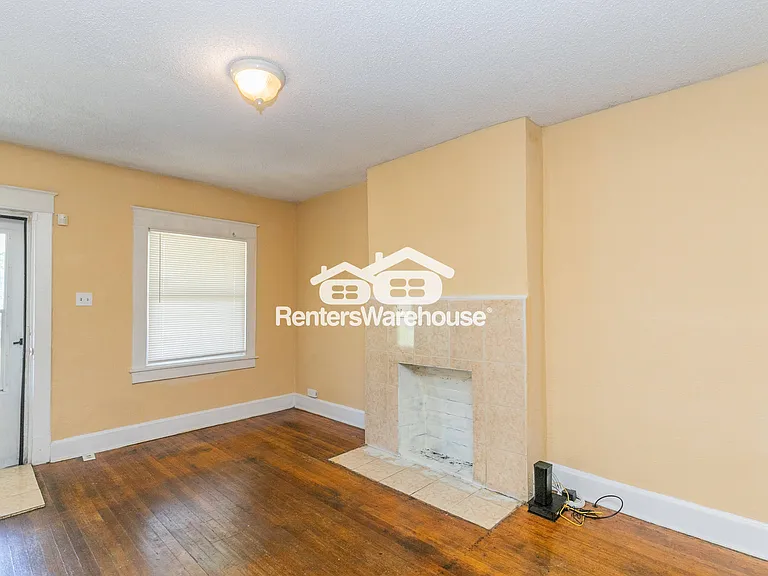 4038 Bellefontaine Ave — Photo 9