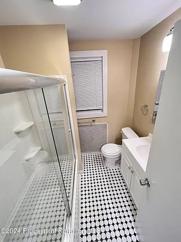 1614 Linden St #1 — Photo 4