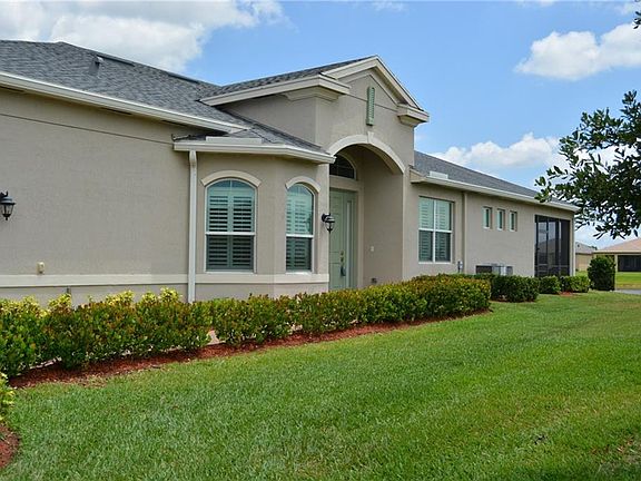 3rd image of 11249 SW Parkside Dr