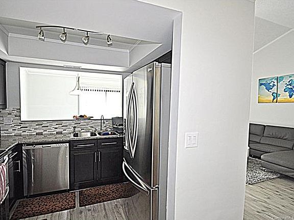 3rd image of 7819 Davinci Ln APT A