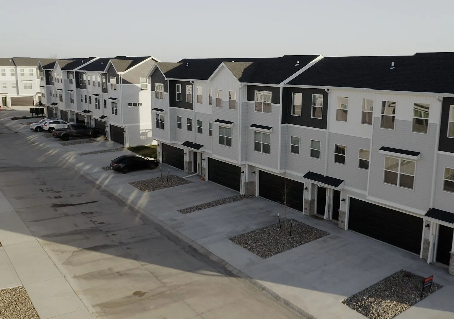 Northpointe Townhomes — Photo 2