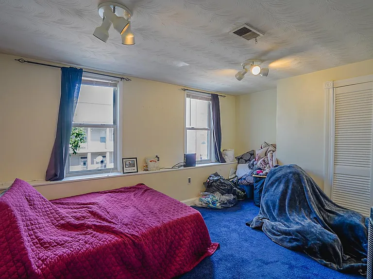 1501 Light St #2 — Photo 9