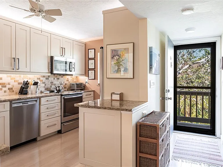 1531 Clower Creek Dr #HA245 — Photo 10