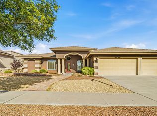 1472 Pioneer Rdg, El Paso, TX 79912