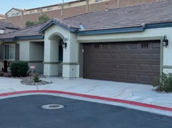 2805 Beacon Rock Dr, Laughlin, NV 89029