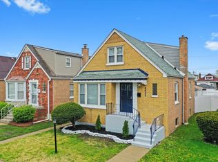 8637 S Honore St, Chicago, IL 60620