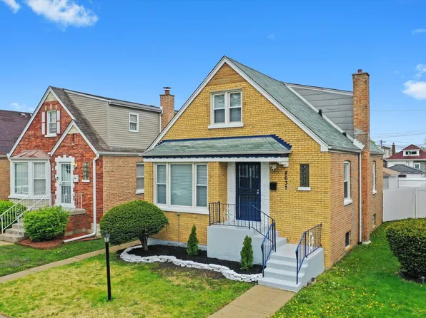 8637 S Honore St, Chicago, IL 60620