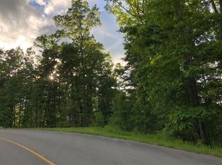 5051 Long Rifle Rd, Walland, TN 37886