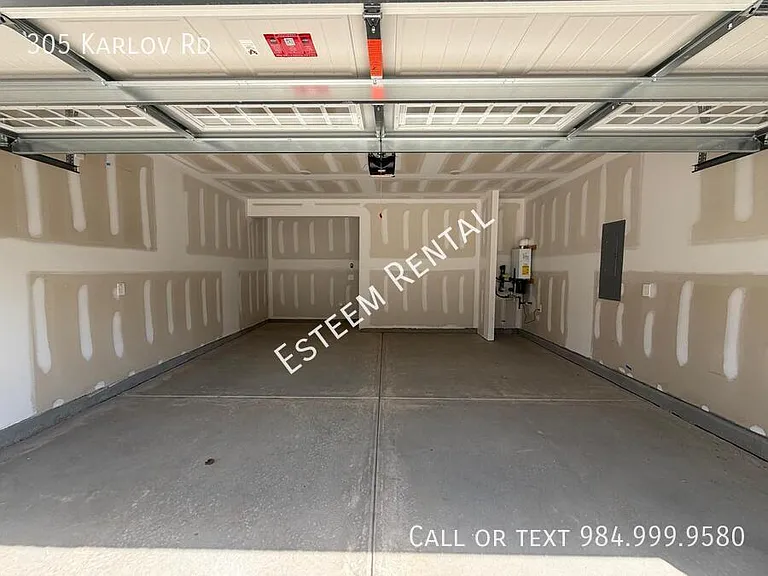 305 Karlov Rd — Photo 29
