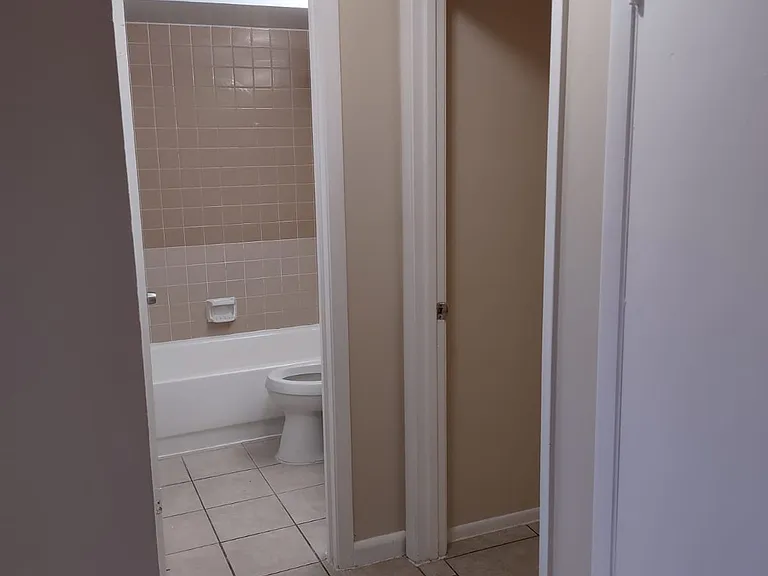 13 Lake Villa Way — Photo 4