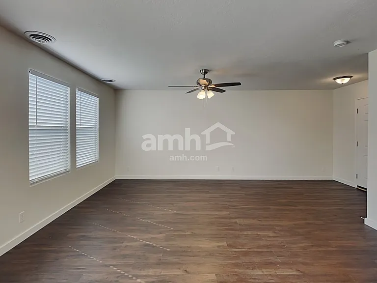 19735 Susquehanna Way — Photo 7