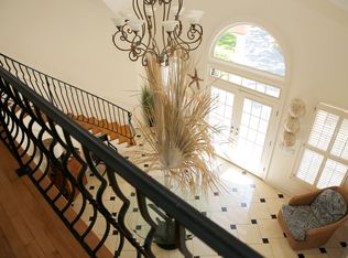 15 Priory Rd, Savannah, GA 31411