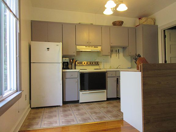 4th image of 1228 Prospect St APT 1