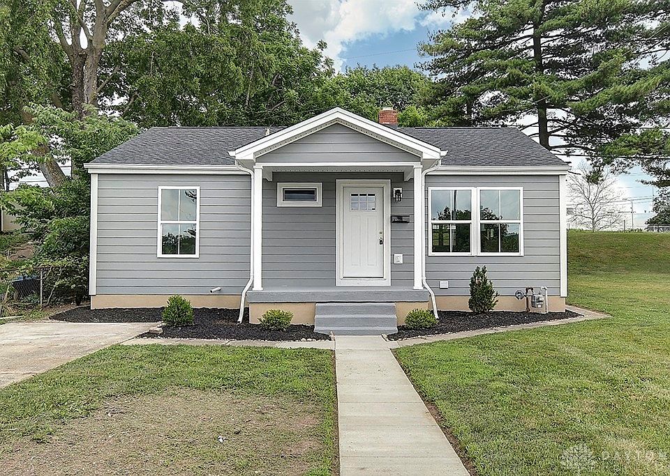 1st image of 2744 Holman St