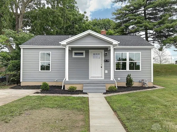 2744 Holman St, Moraine, OH 45439