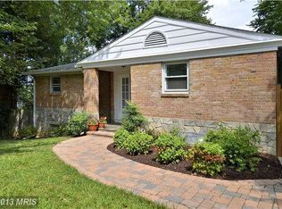 3825 Denfeld Ave, Kensington, MD 20895
