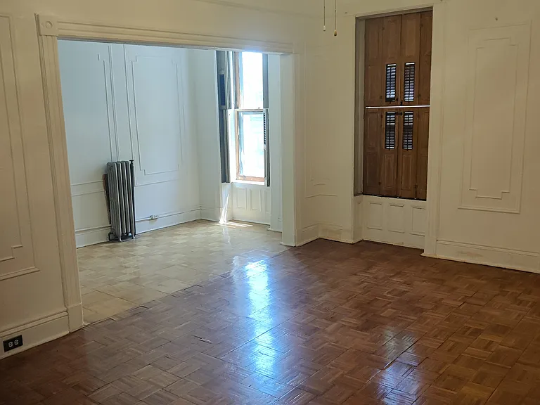 683 Monroe St #2 — Photo 2