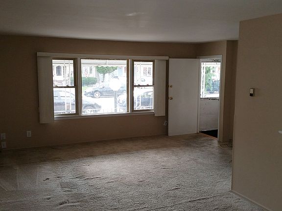 3rd image of 101-15 157th Ave