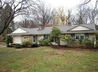 25 Wintergreen Hill Dr, Painesville, OH 44077