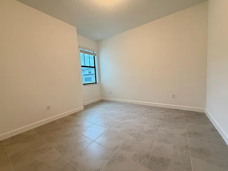 10755 NW Wilgrove Ln — Photo 14